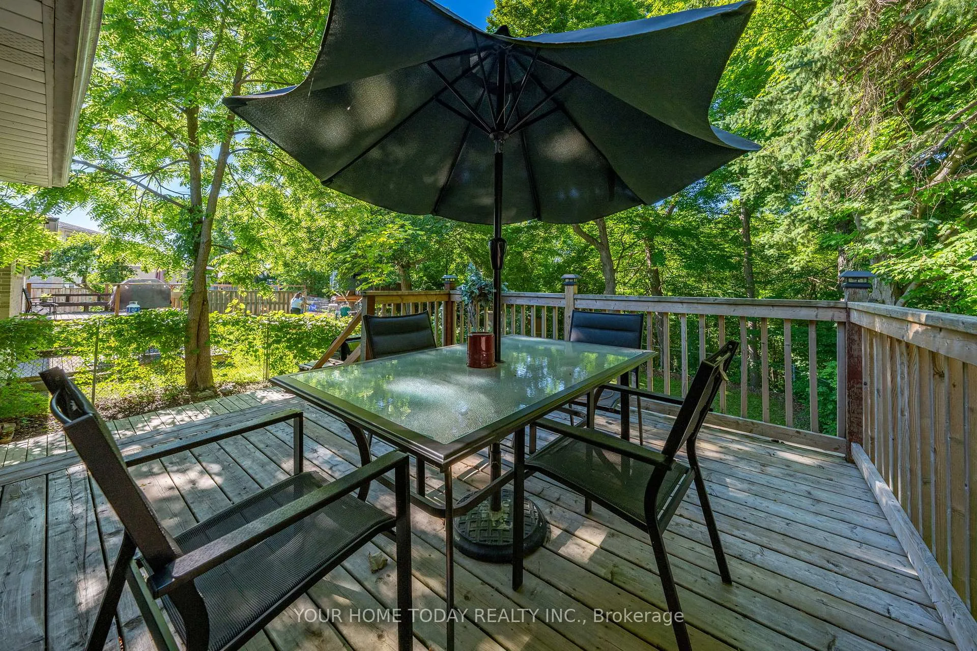 Photo 20 of 338 Delrex Boulevard, Halton Hills, Georgetown — HOMEH