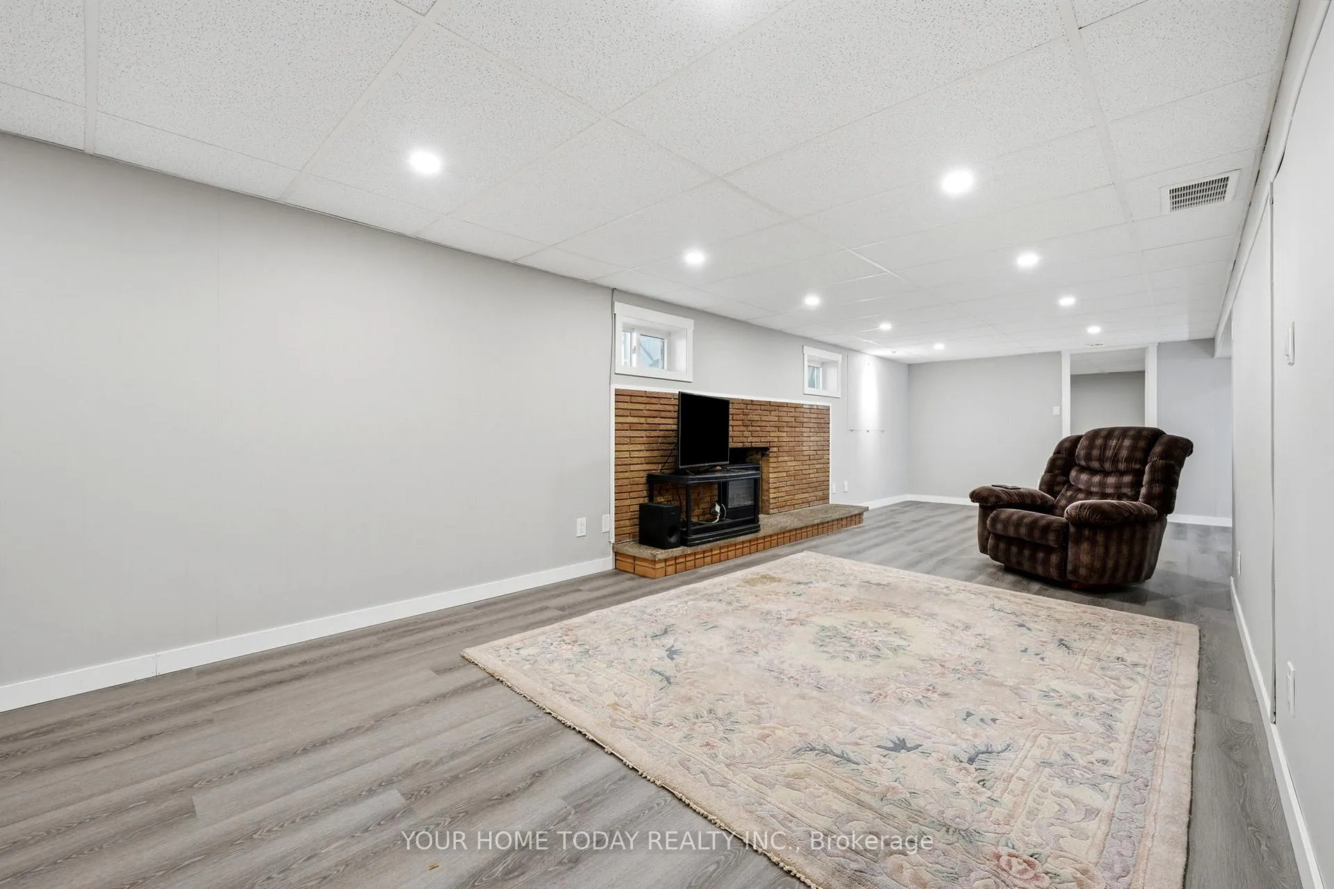 Photo 28 of 338 Delrex Boulevard, Halton Hills, Georgetown — HOMEH