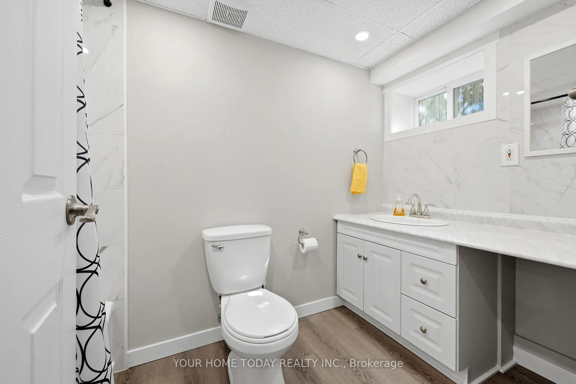 Photo 31 of 338 Delrex Boulevard, Halton Hills, Georgetown — HOMEH