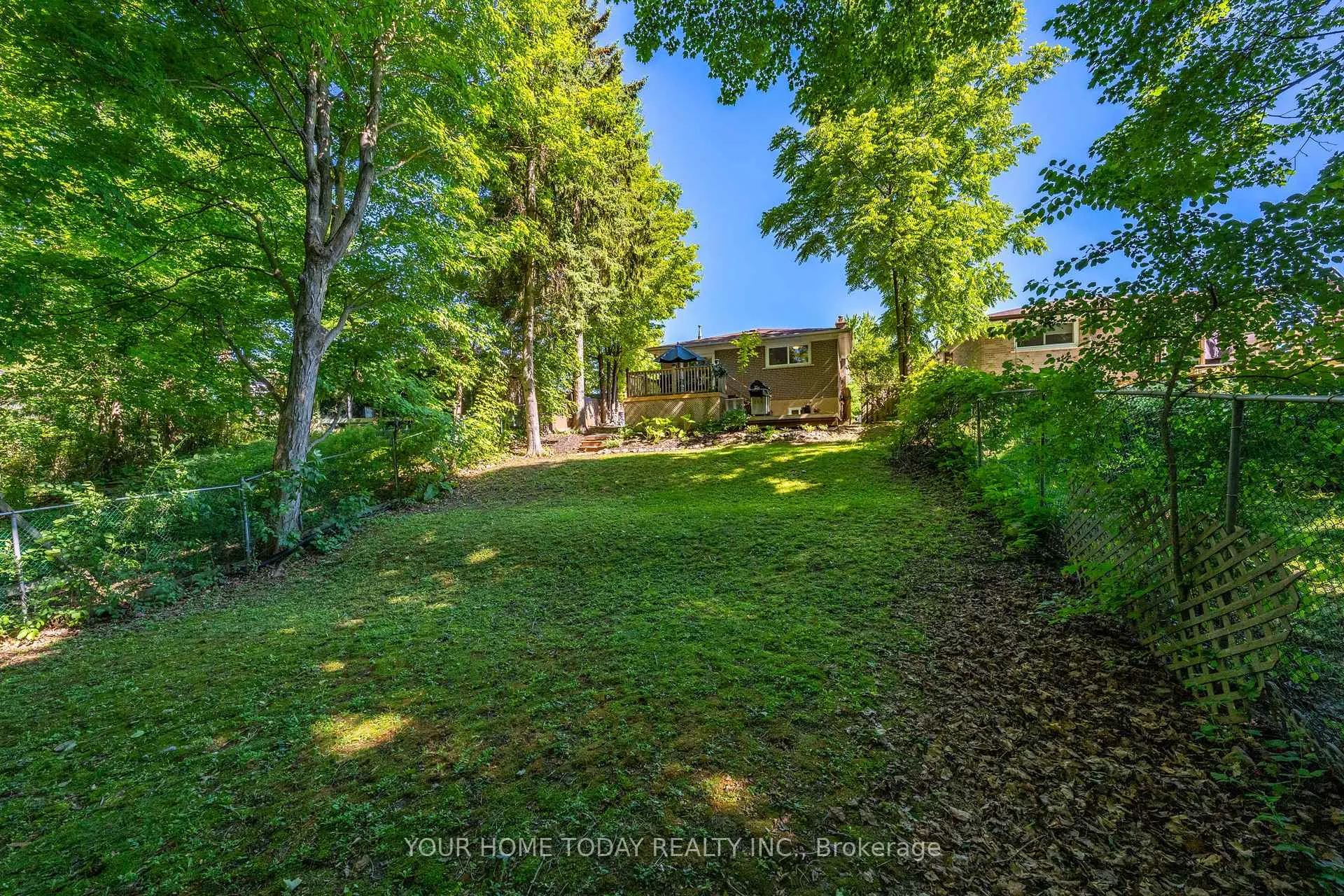 Photo 38 of 338 Delrex Boulevard, Halton Hills, Georgetown — HOMEH