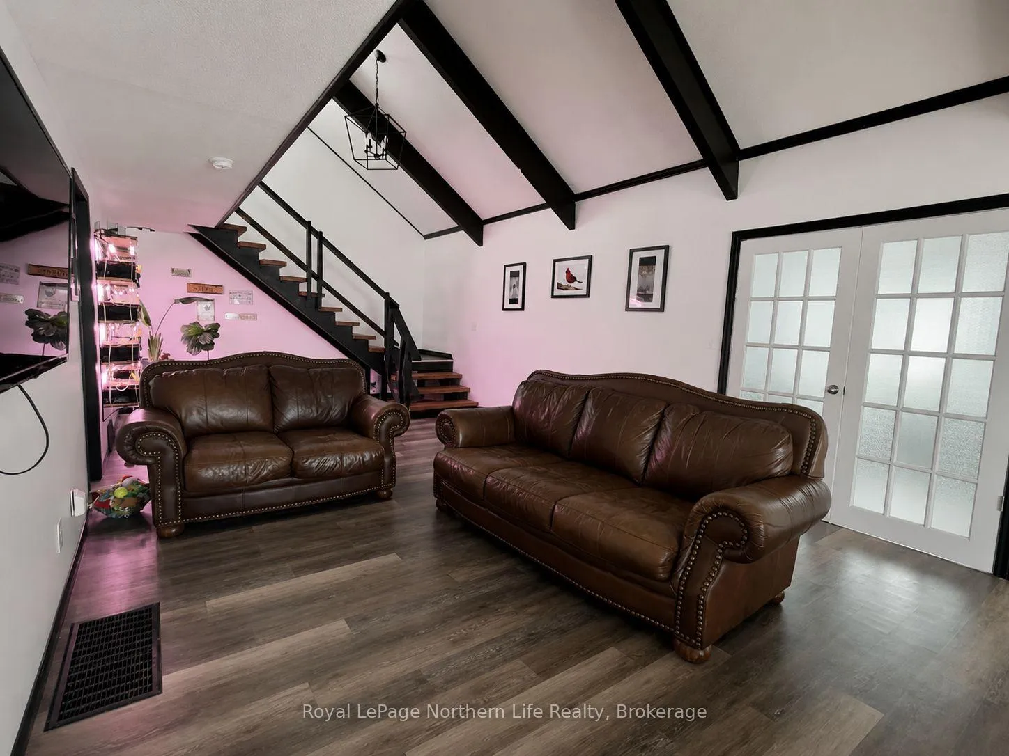 Photo 10 of 799 Maple Hill Road, Powassan — HOMEH