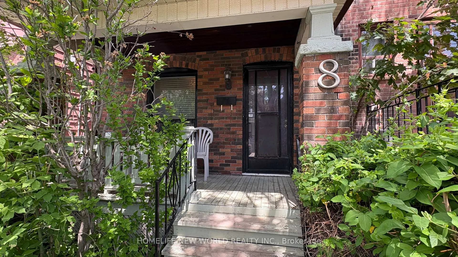 Photo 2 of 8 Burnfield Avenue, Toronto, Dovercourt-Wallace Emerson-Junction — HOMEH