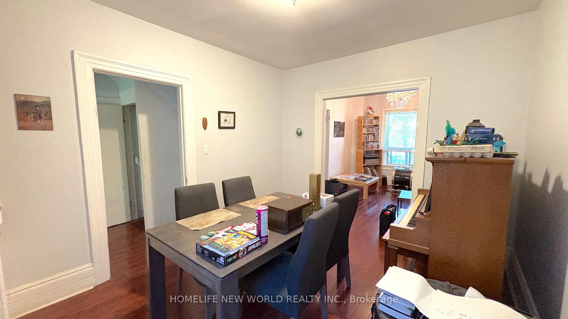 Photo 10 of 8 Burnfield Avenue, Toronto, Dovercourt-Wallace Emerson-Junction — HOMEH