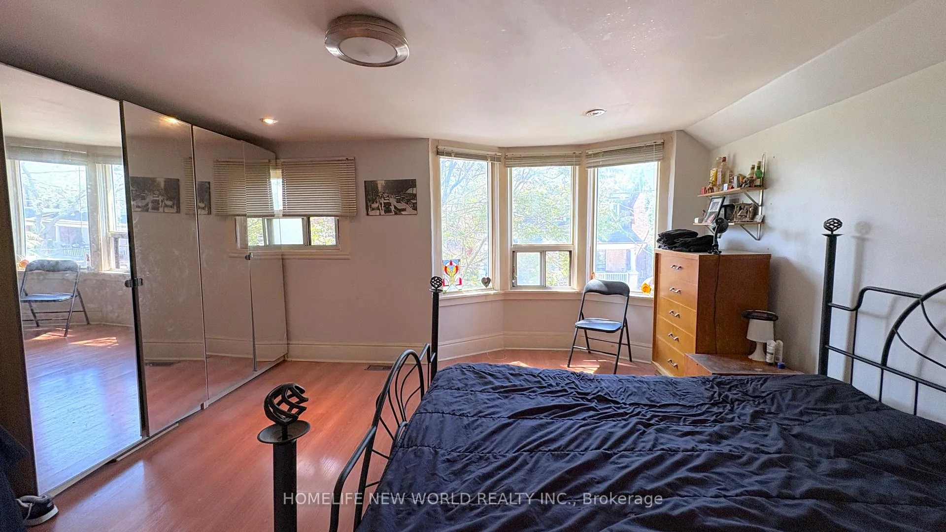 Photo 18 of 8 Burnfield Avenue, Toronto, Dovercourt-Wallace Emerson-Junction — HOMEH