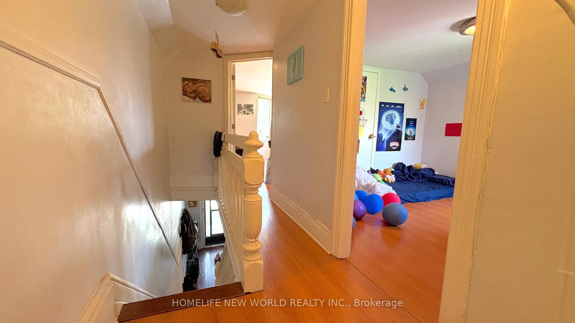 Photo 20 of 8 Burnfield Avenue, Toronto, Dovercourt-Wallace Emerson-Junction — HOMEH