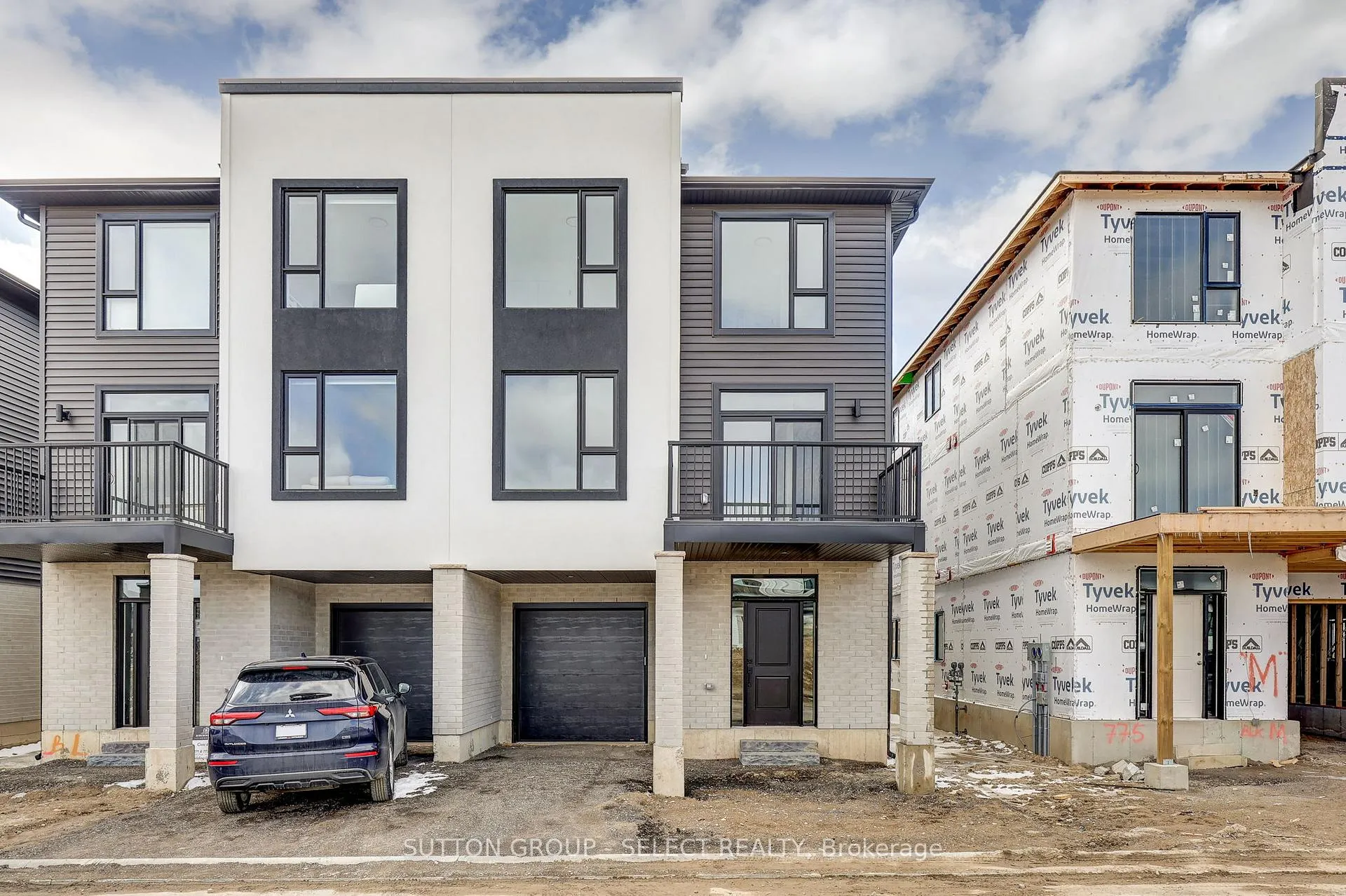 Photo 2 of 773 Banyan Lane, London, North E — HOMEH