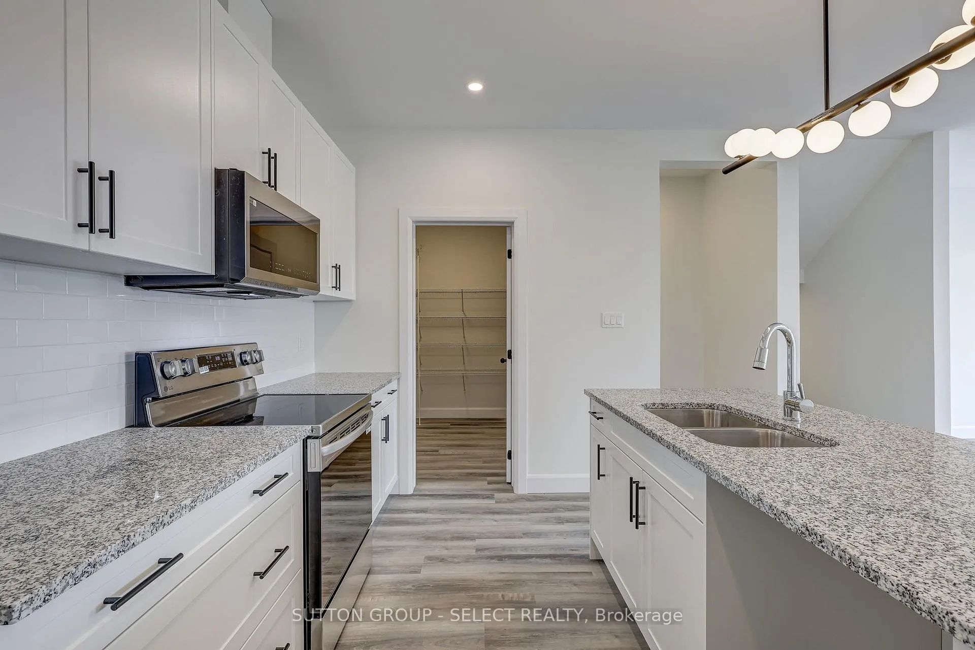 Photo 13 of 773 Banyan Lane, London, North E — HOMEH