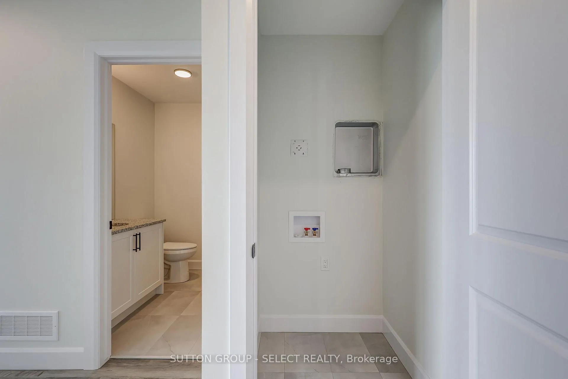 Photo 29 of 773 Banyan Lane, London, North E — HOMEH