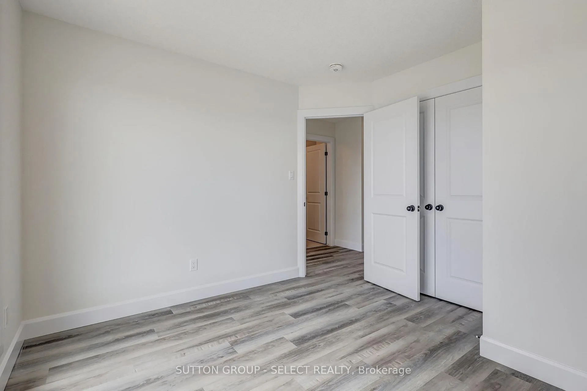 Photo 33 of 773 Banyan Lane, London, North E — HOMEH