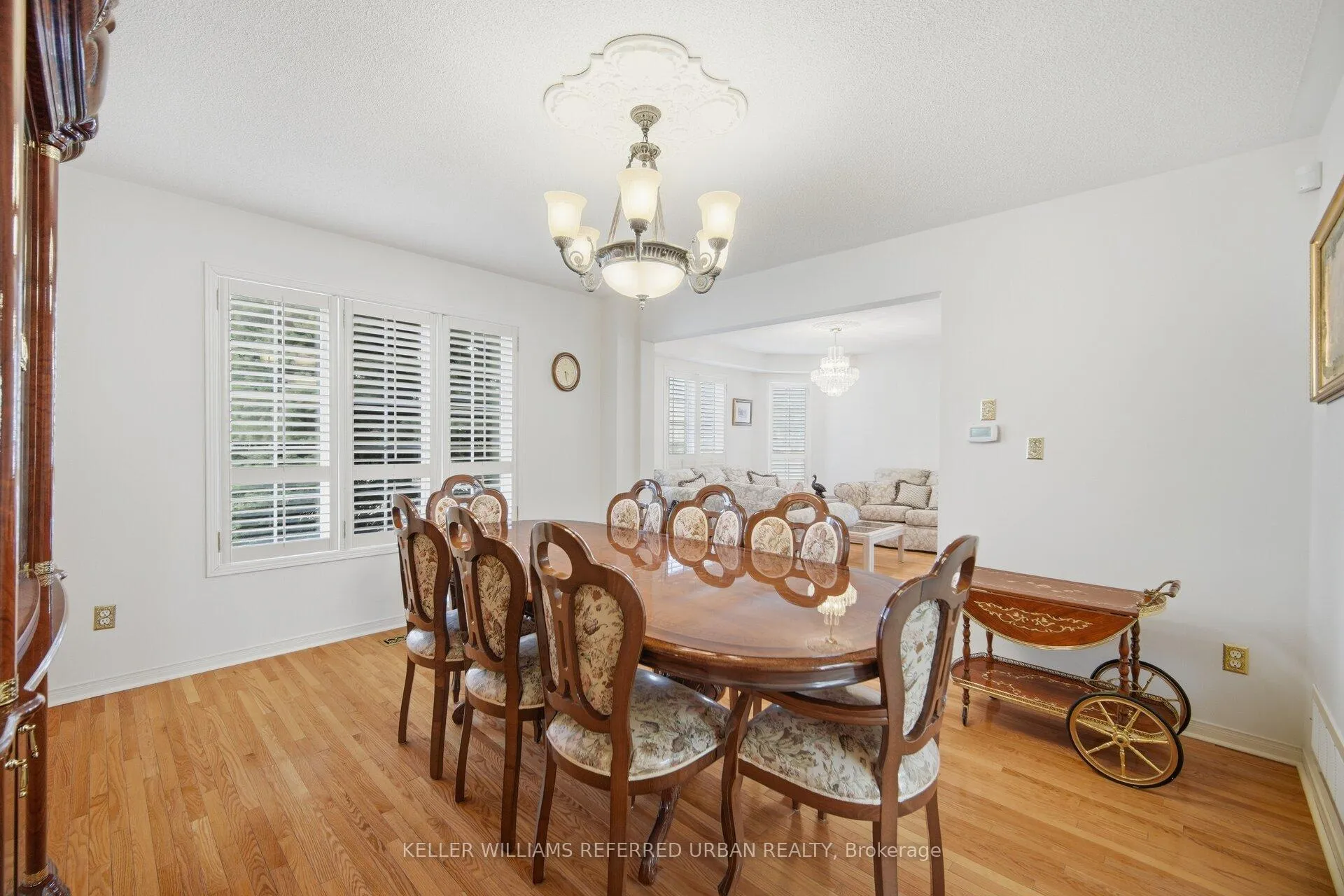 Photo 8 of 239 Drummond Drive, Vaughan, Maple — HOMEH