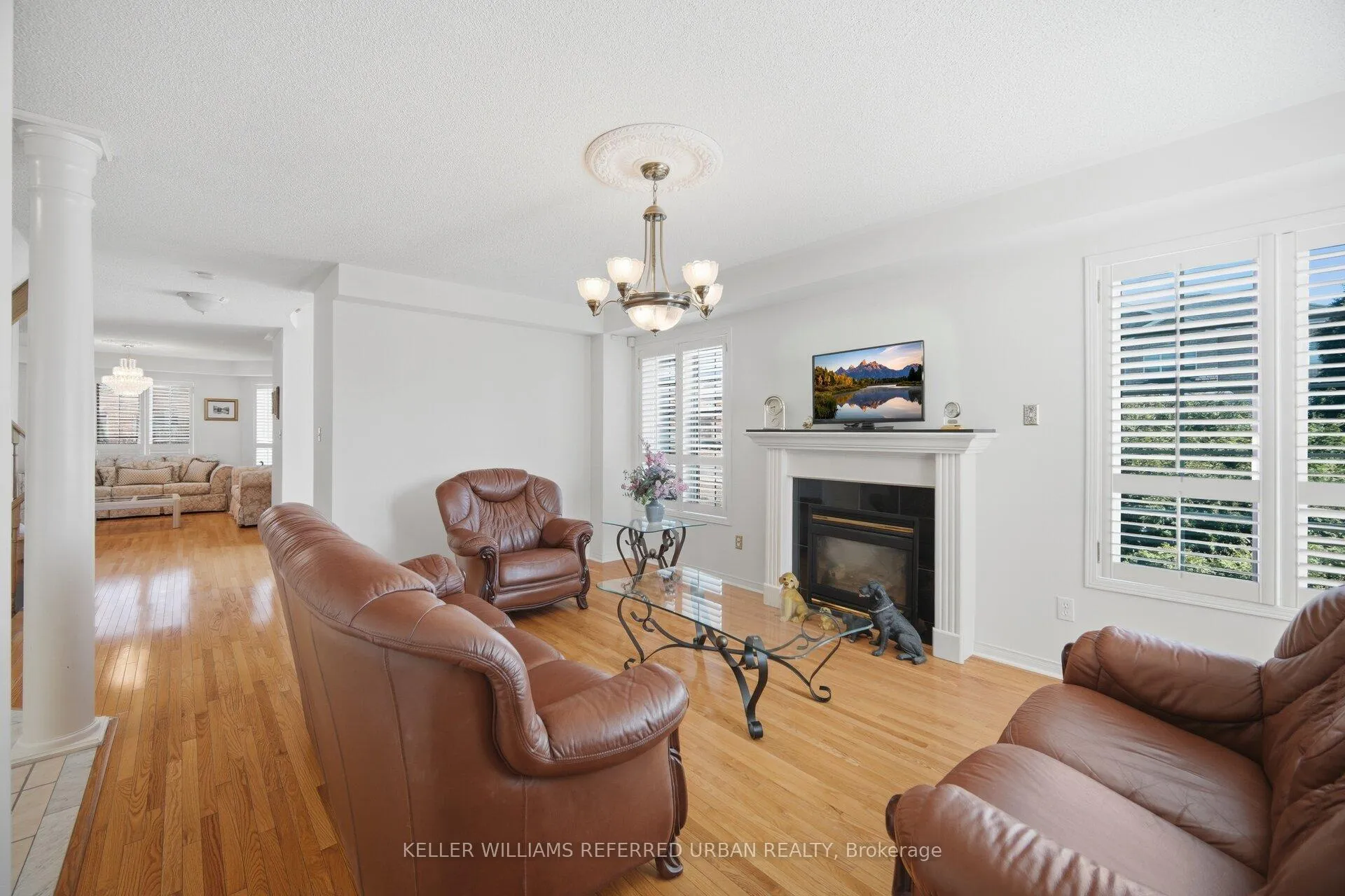 Photo 17 of 239 Drummond Drive, Vaughan, Maple — HOMEH