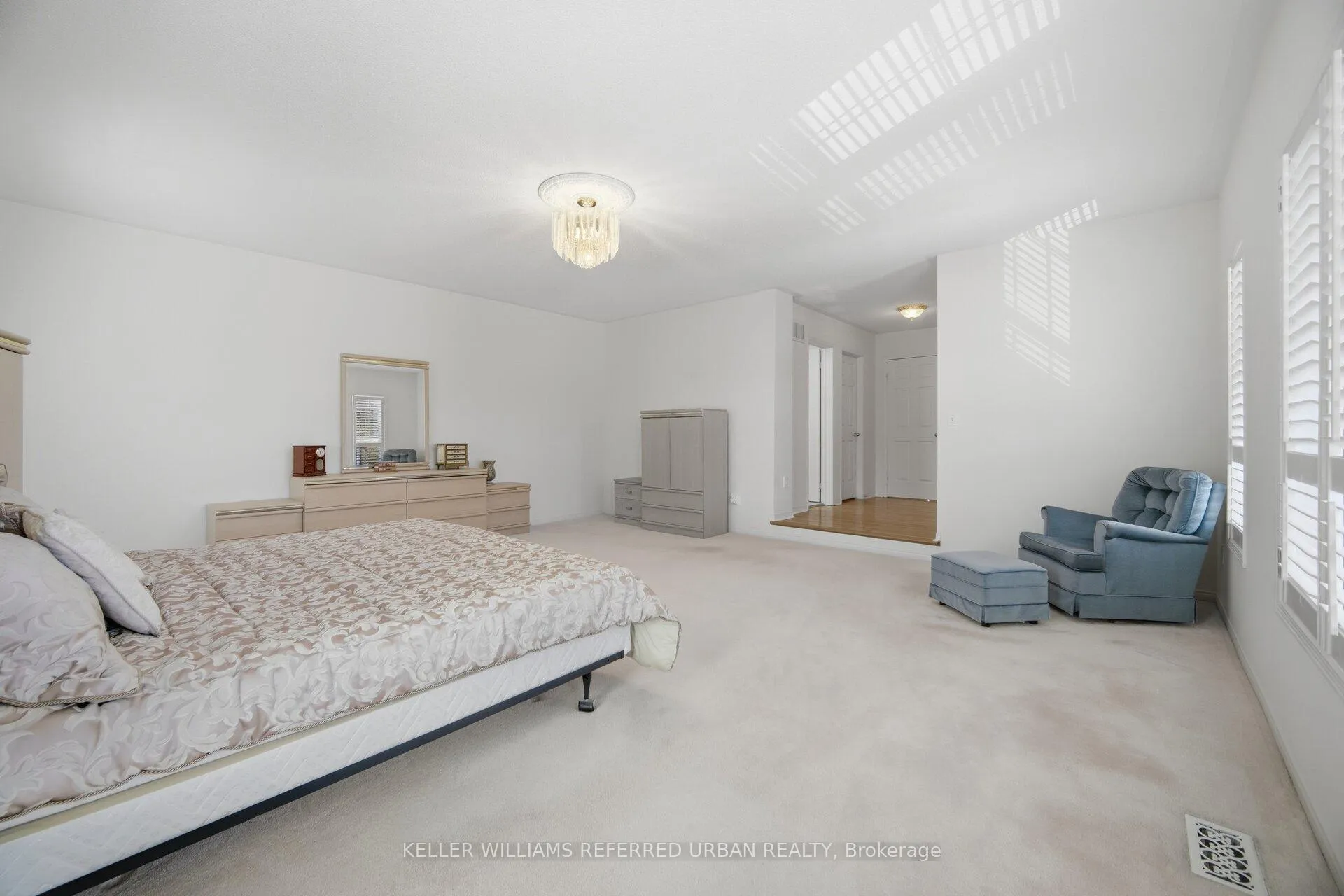 Photo 21 of 239 Drummond Drive, Vaughan, Maple — HOMEH