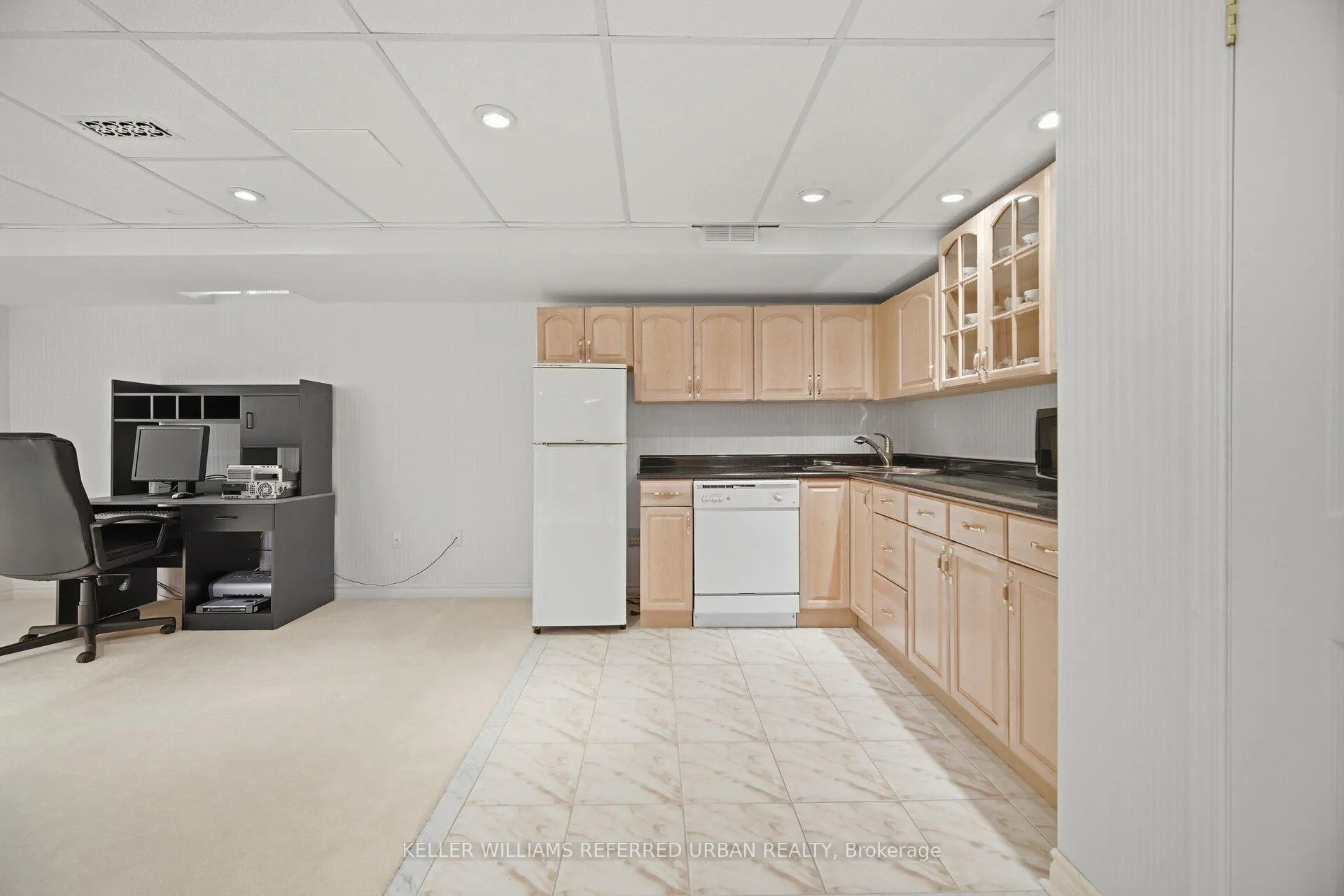 Photo 37 of 239 Drummond Drive, Vaughan, Maple — HOMEH