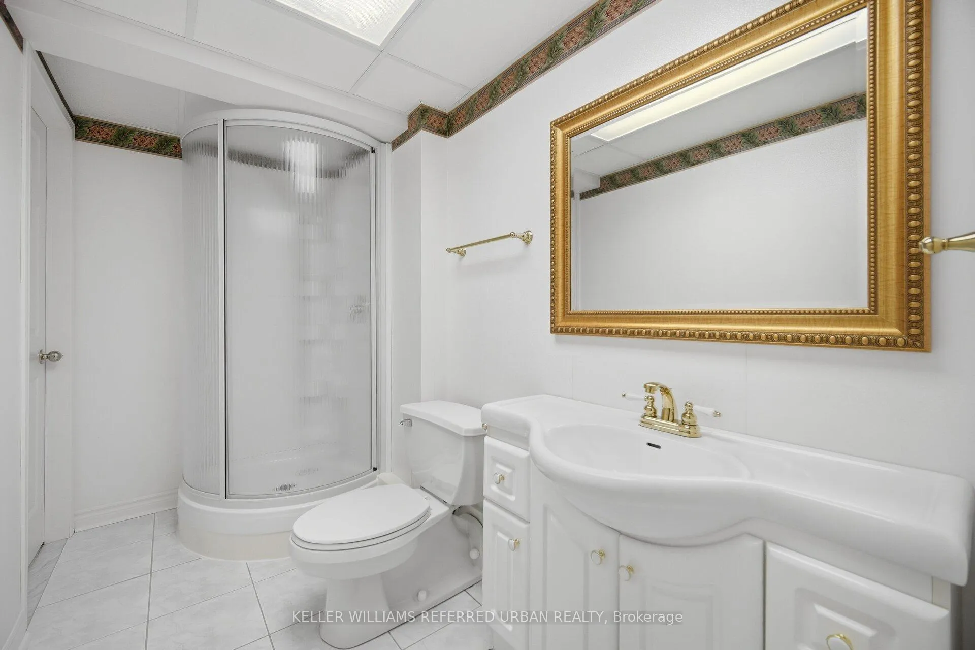 Photo 41 of 239 Drummond Drive, Vaughan, Maple — HOMEH