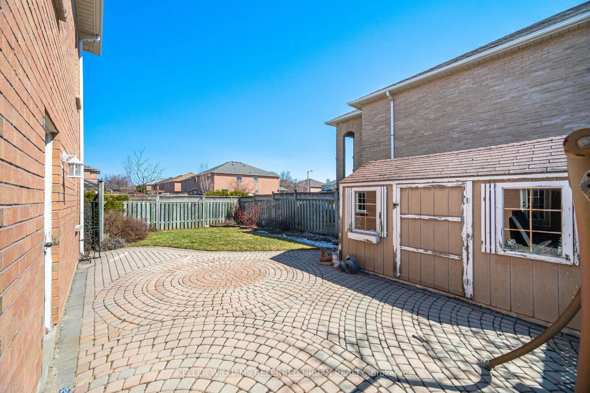 Photo 42 of 239 Drummond Drive, Vaughan, Maple — HOMEH