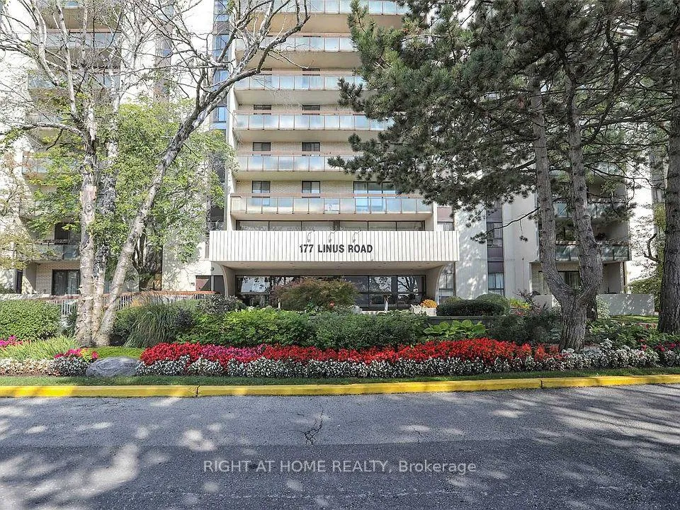 Front of Unit 612, 177 Linus Road