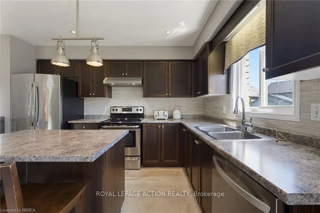 Photo 9 of 175 Mcguiness Drive, Brantford, Empire South — HOMEH