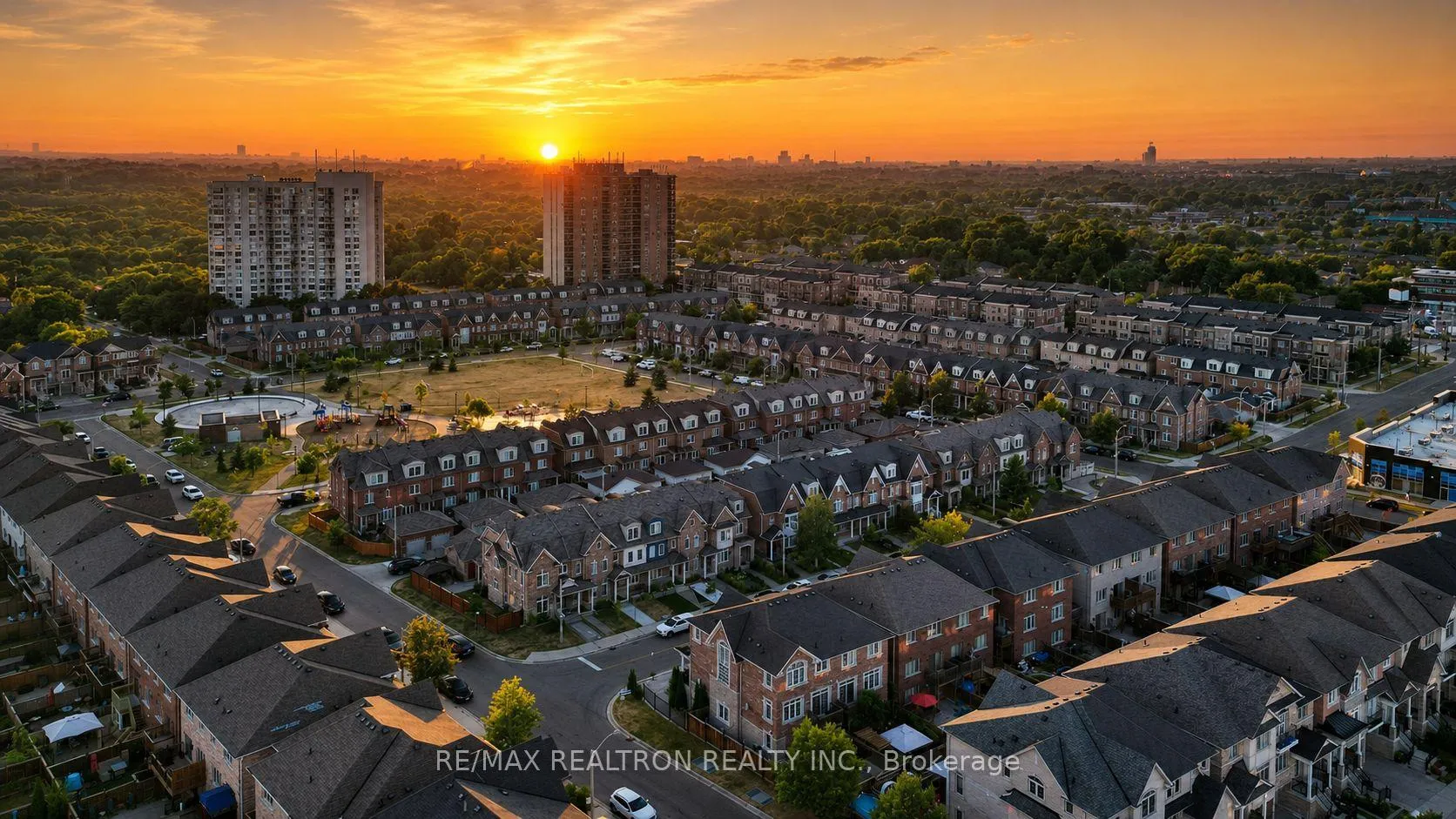 Photo 28 of Unit 5, 161 Isaac Devins Boulevard, North York, Humberlea-Pelmo Park — HOMEH
