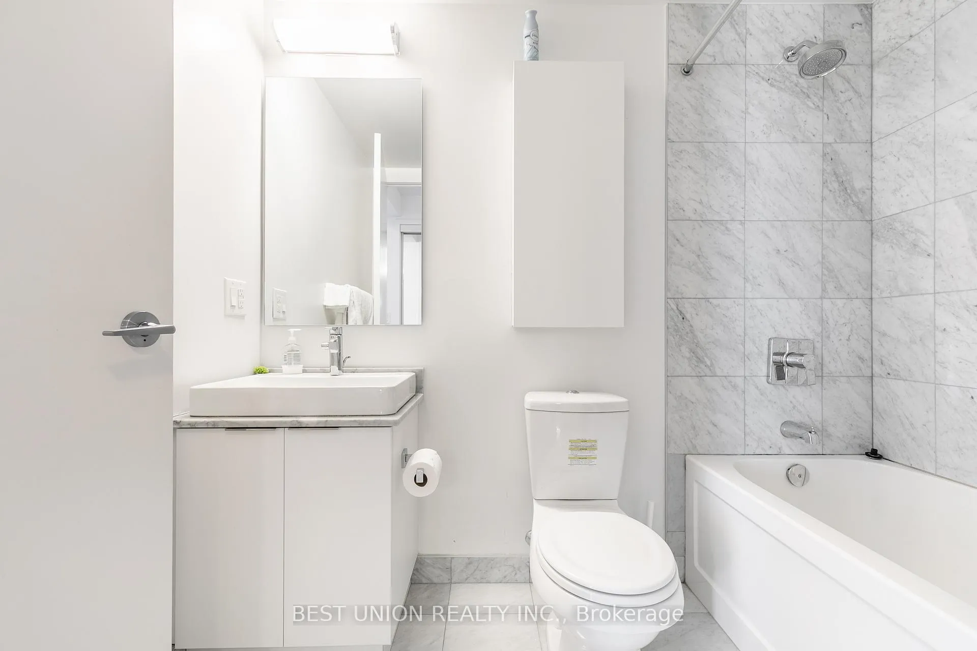 Photo 11 of Unit 5706, 14 York Street, Toronto, Waterfront Communities — HOMEH