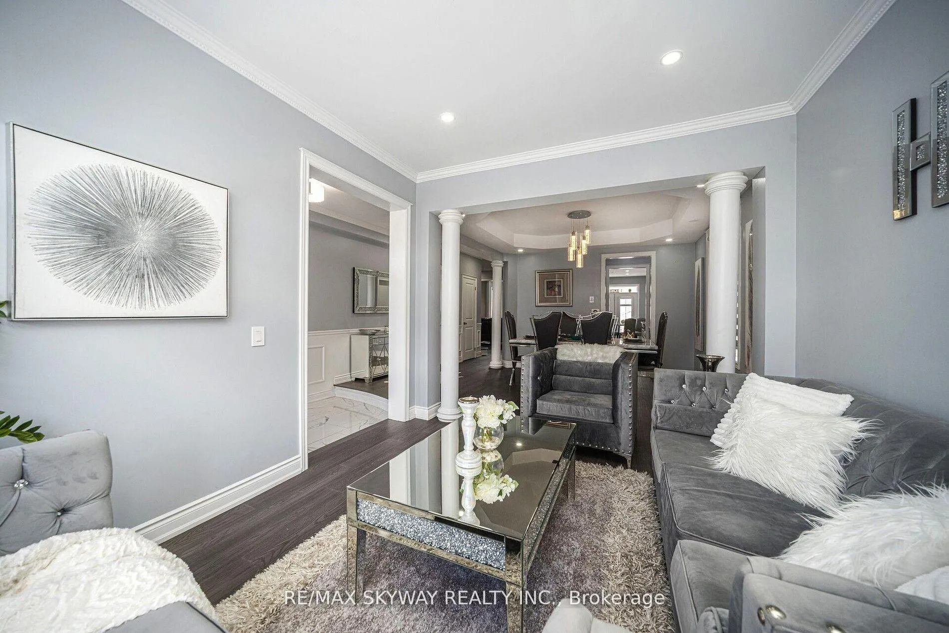 Photo 8 of 44 Eaglesprings Crescent, Brampton, Bram East — HOMEH