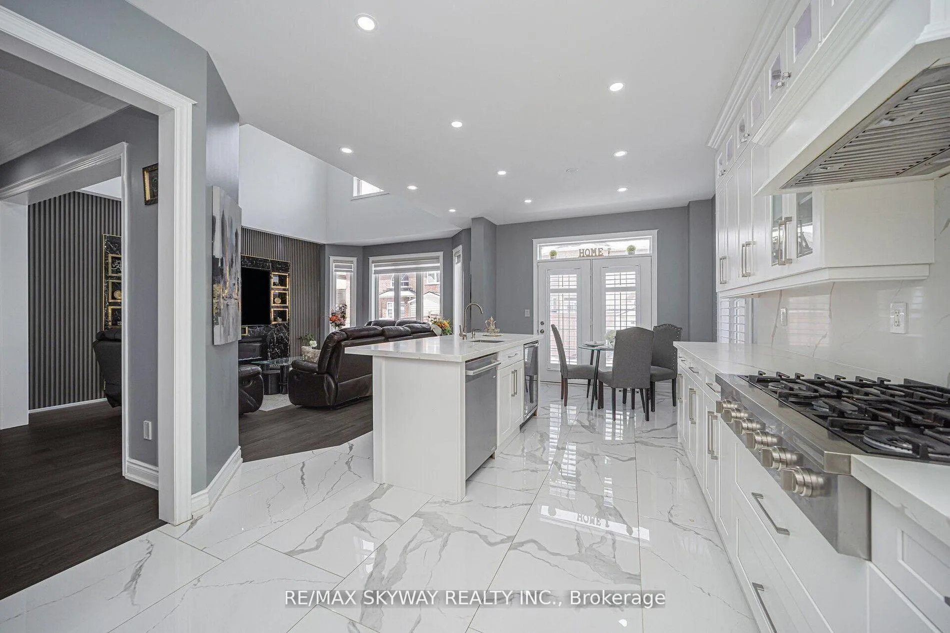 Photo 21 of 44 Eaglesprings Crescent, Brampton, Bram East — HOMEH