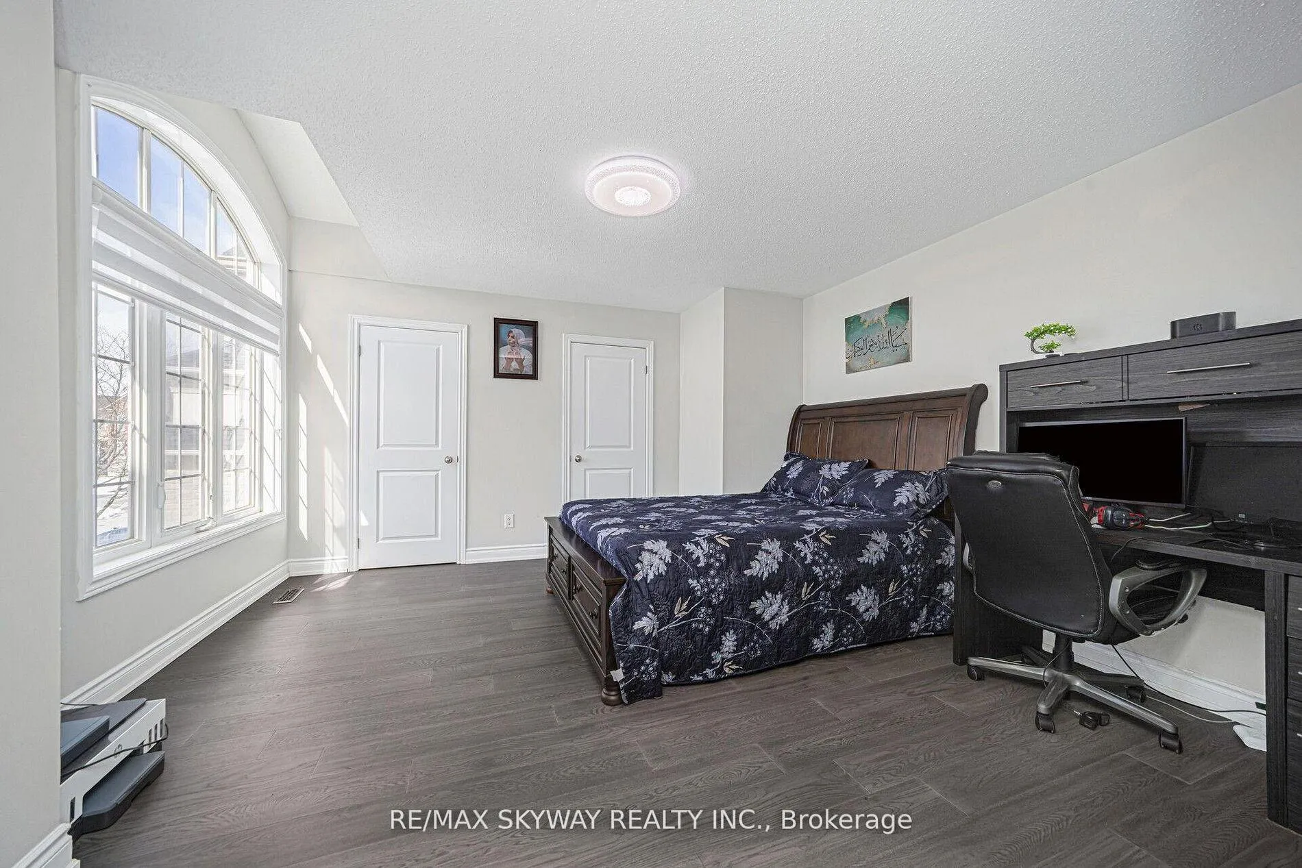 Photo 36 of 44 Eaglesprings Crescent, Brampton, Bram East — HOMEH