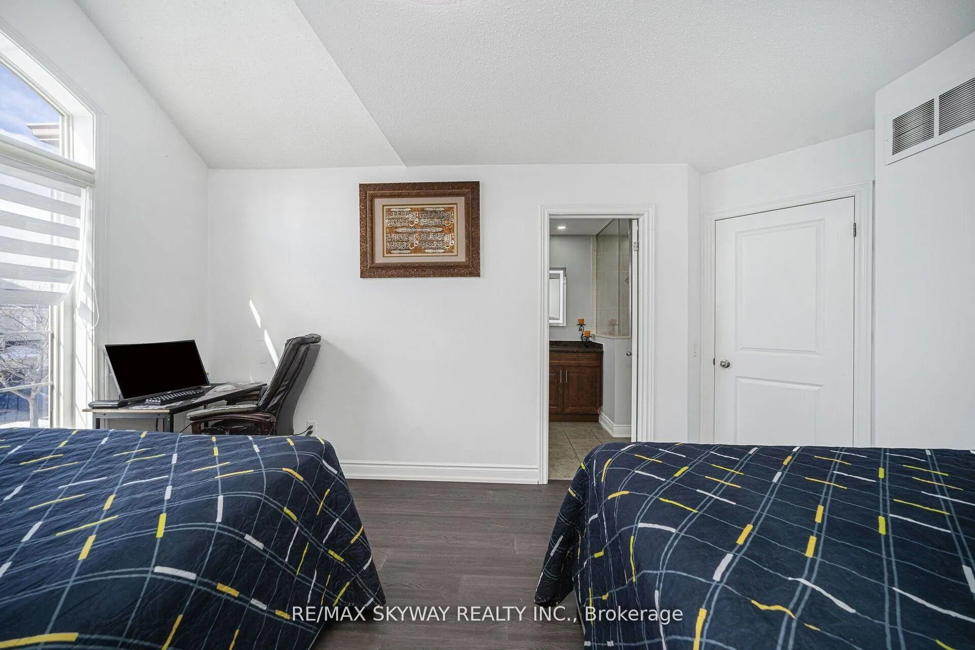 Photo 38 of 44 Eaglesprings Crescent, Brampton, Bram East — HOMEH