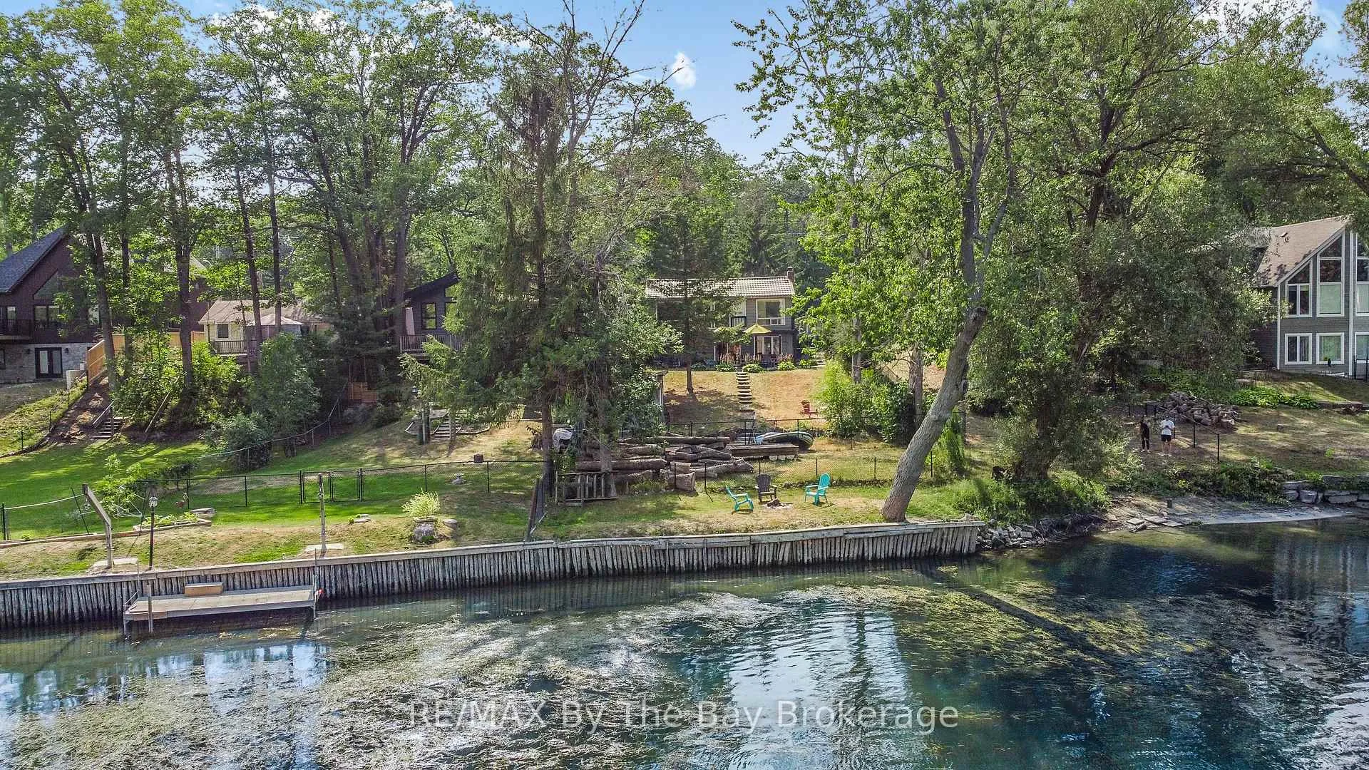 Photo 3 of 103 Sunnidale Road S, Wasaga Beach — HOMEH