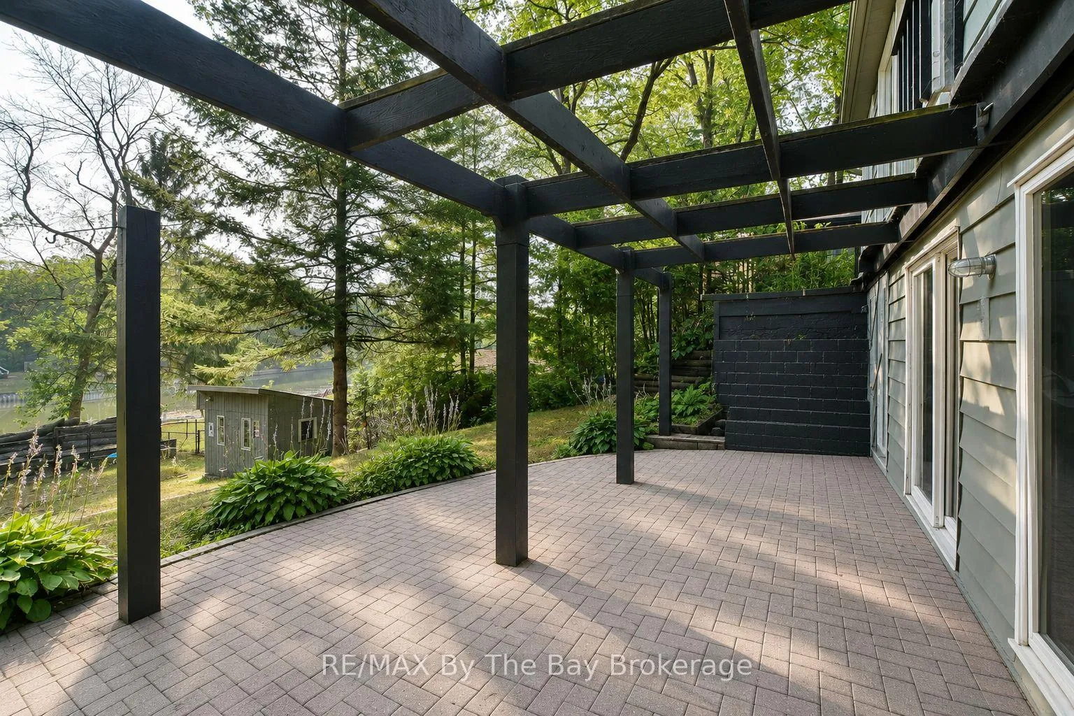 Photo 37 of 103 Sunnidale Road S, Wasaga Beach — HOMEH