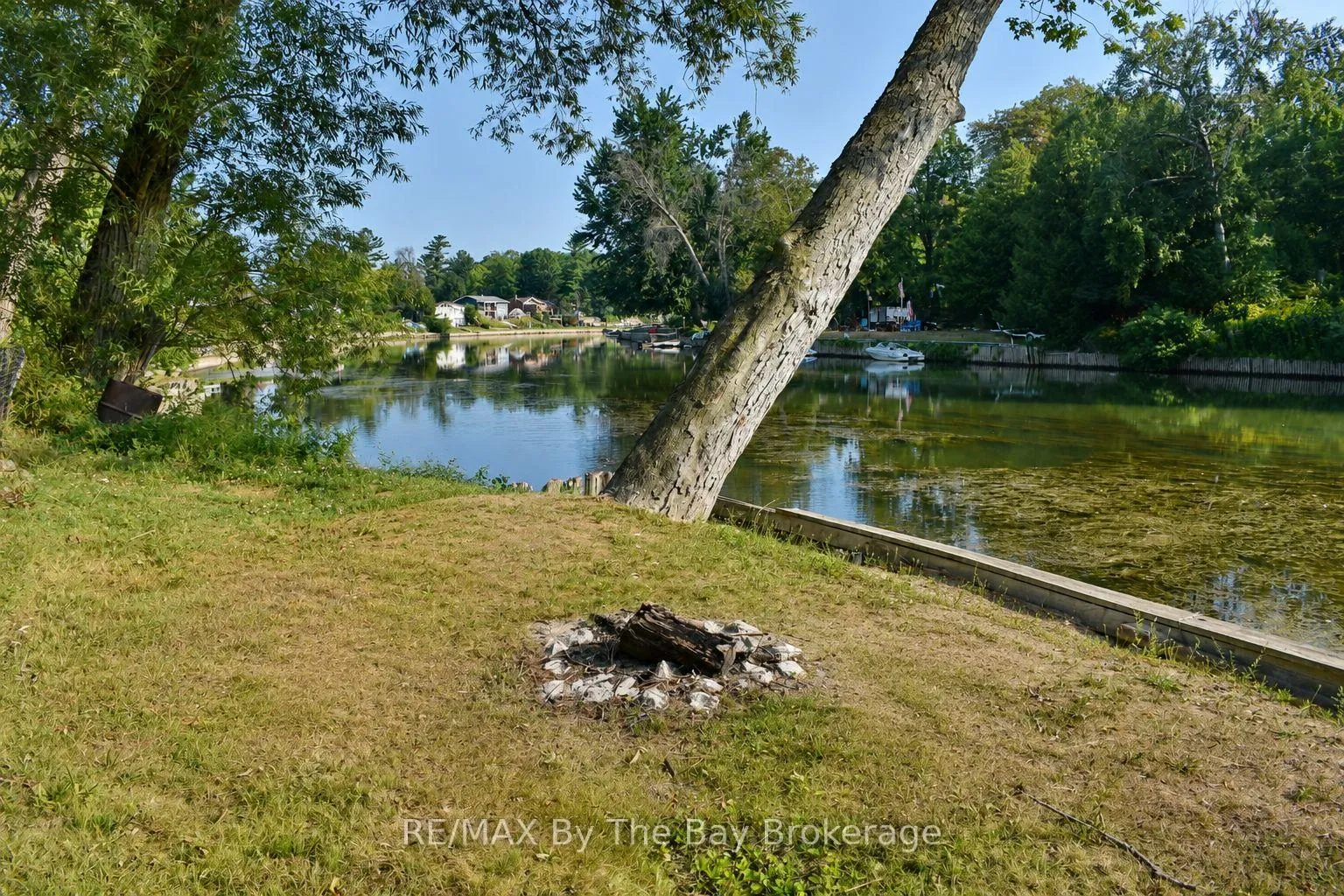 Photo 38 of 103 Sunnidale Road S, Wasaga Beach — HOMEH