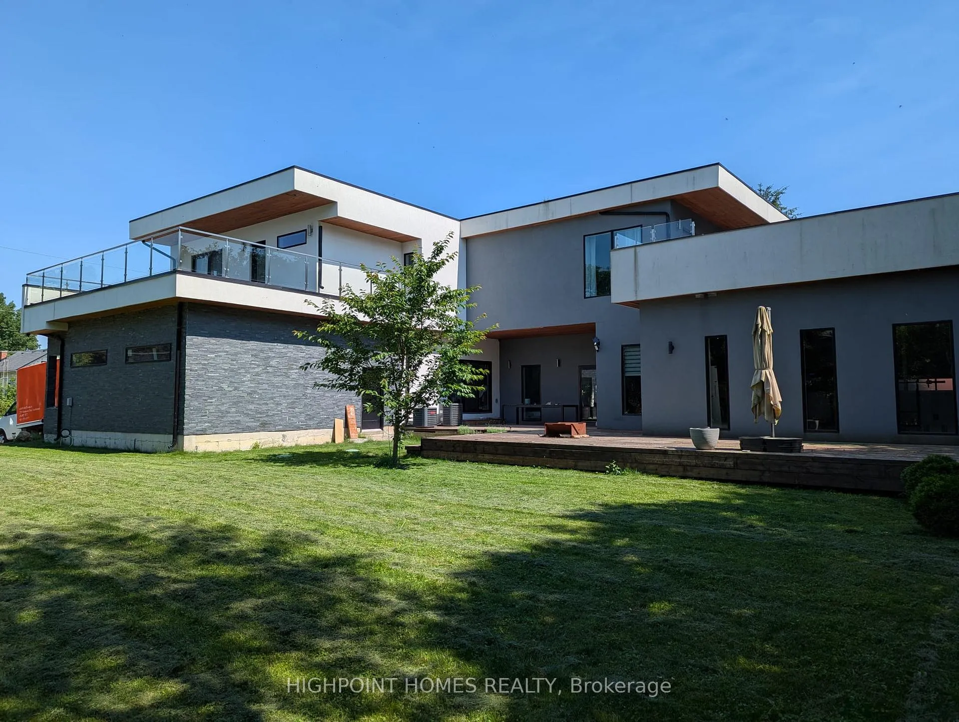 Photo 2 of 5010 Barber Street, Pickering, Rural Pickering — HOMEH