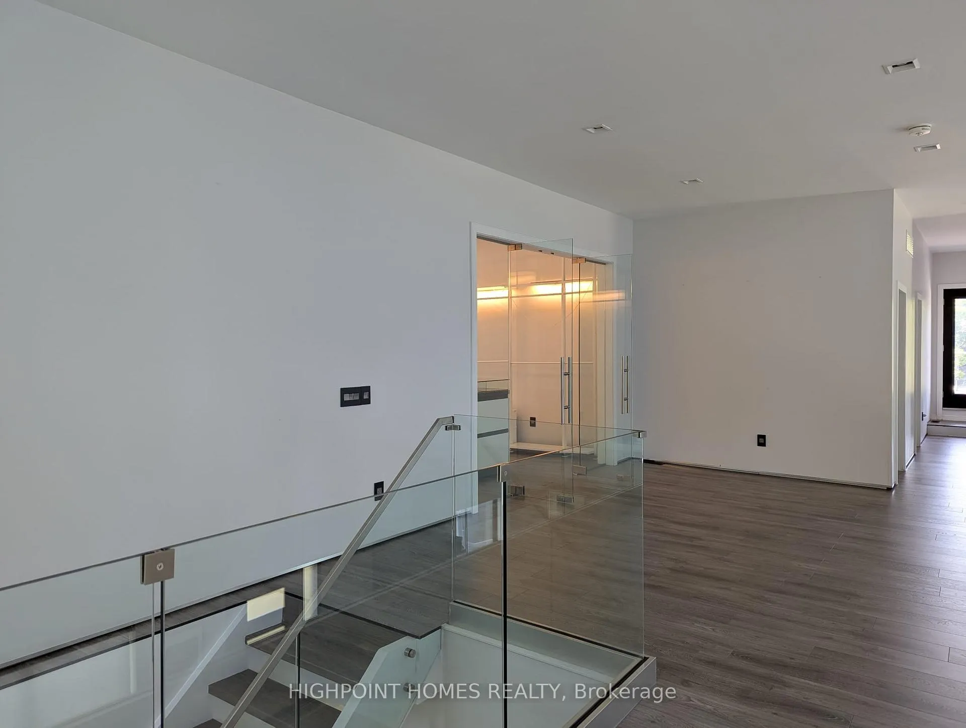Photo 14 of 5010 Barber Street, Pickering, Rural Pickering — HOMEH