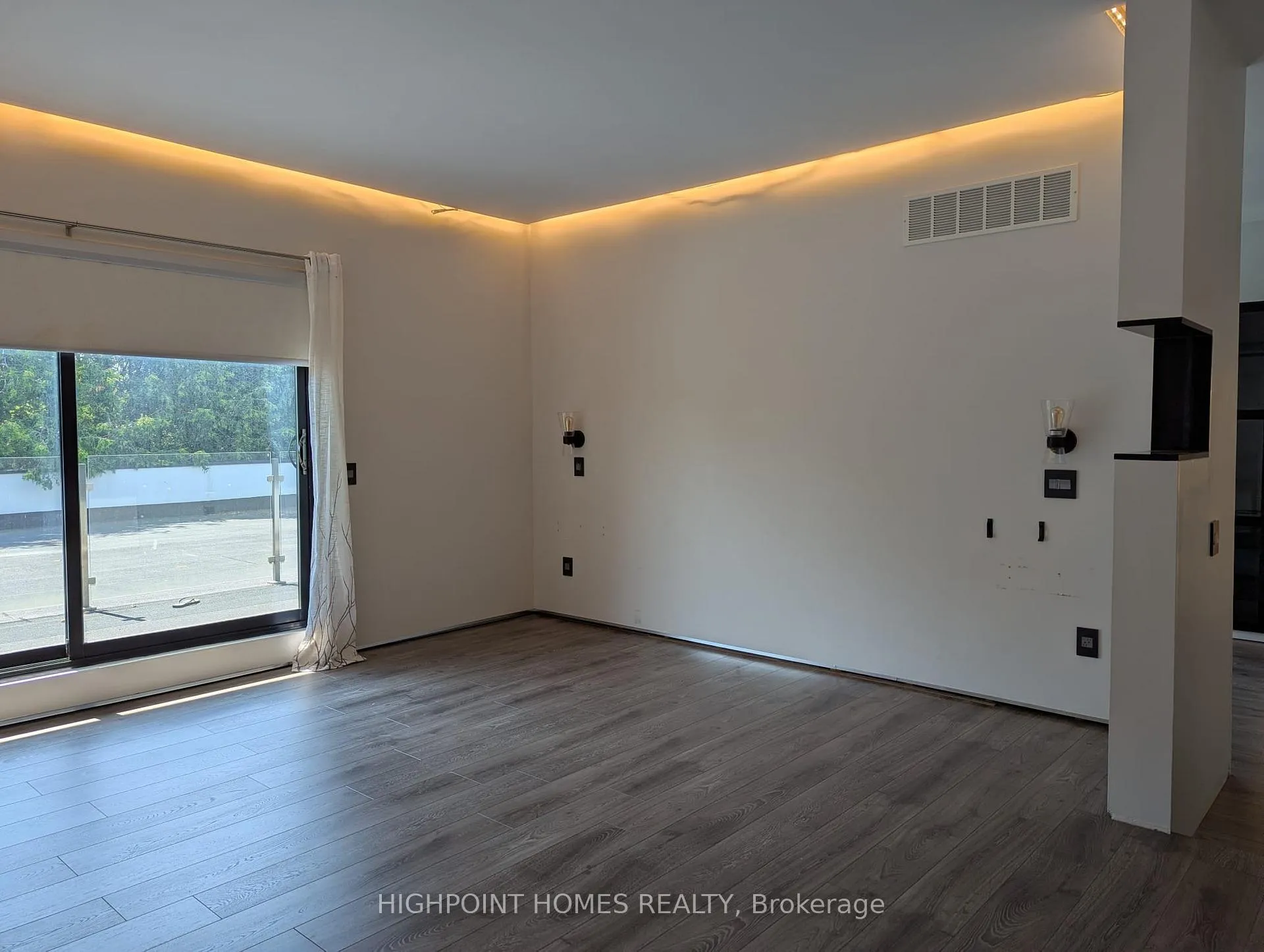 Photo 16 of 5010 Barber Street, Pickering, Rural Pickering — HOMEH