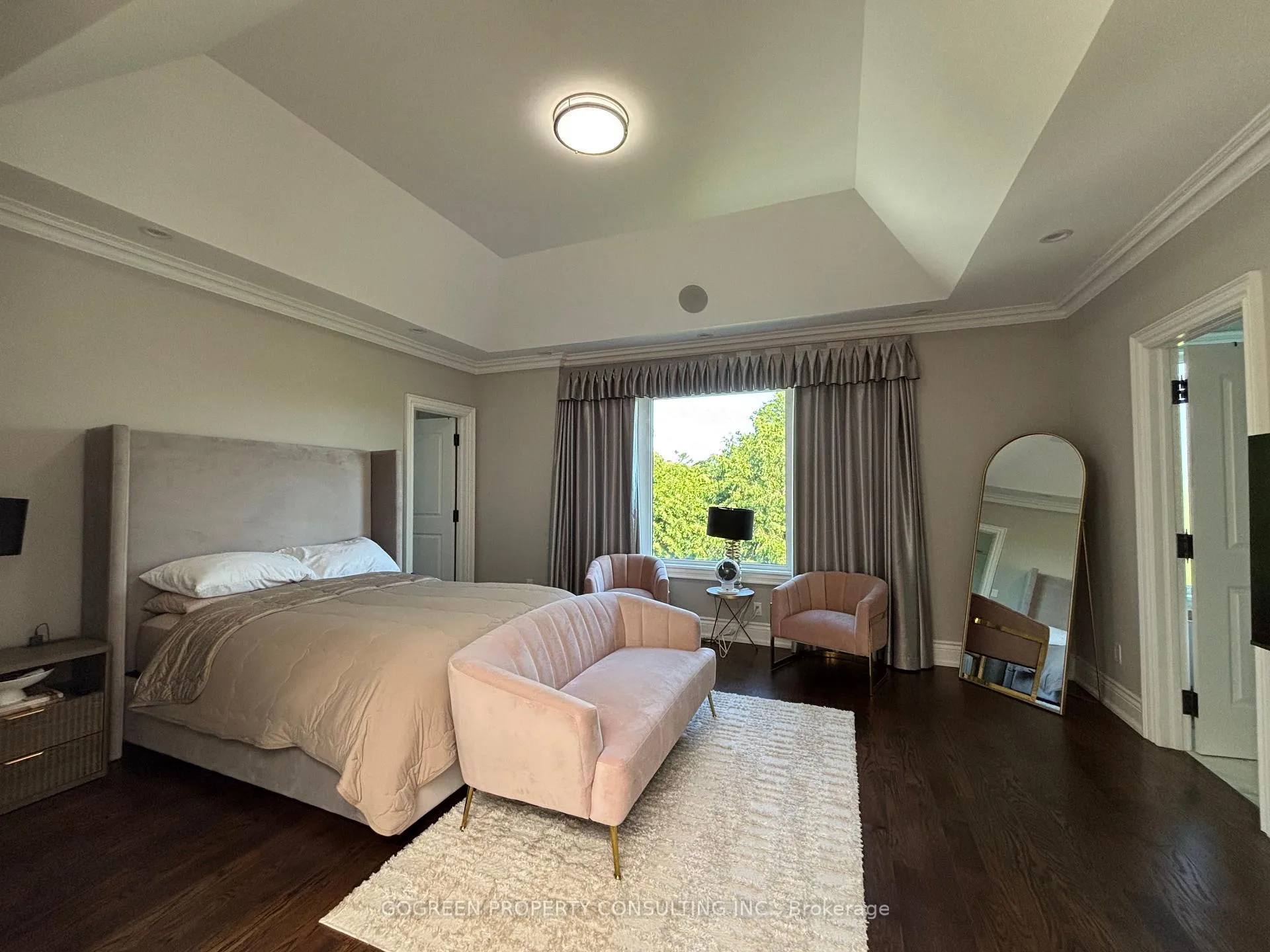 Photo 16 of 329 Paliser Crescent, Richmond Hill, Harding — HOMEH