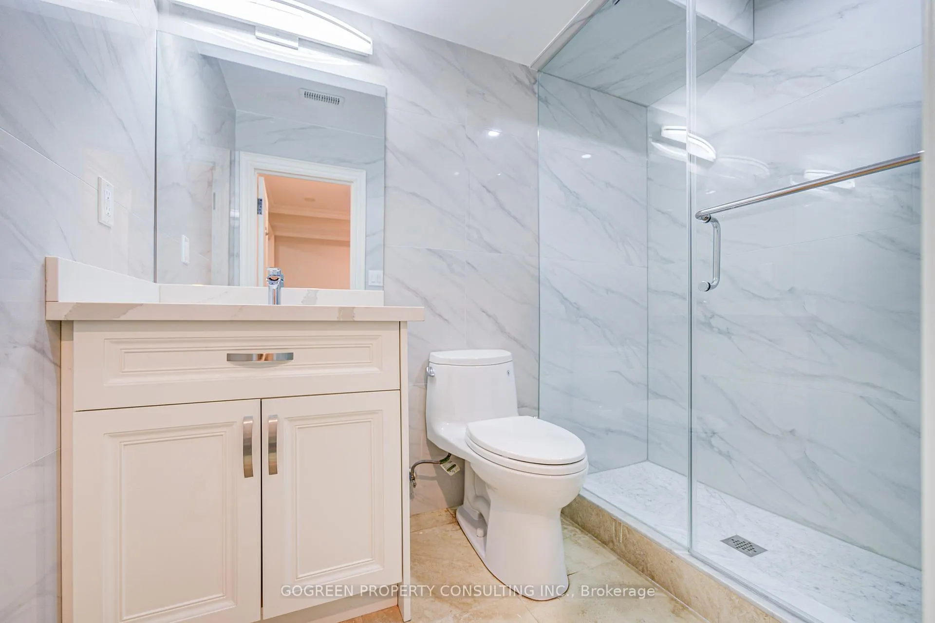 Photo 30 of 329 Paliser Crescent, Richmond Hill, Harding — HOMEH