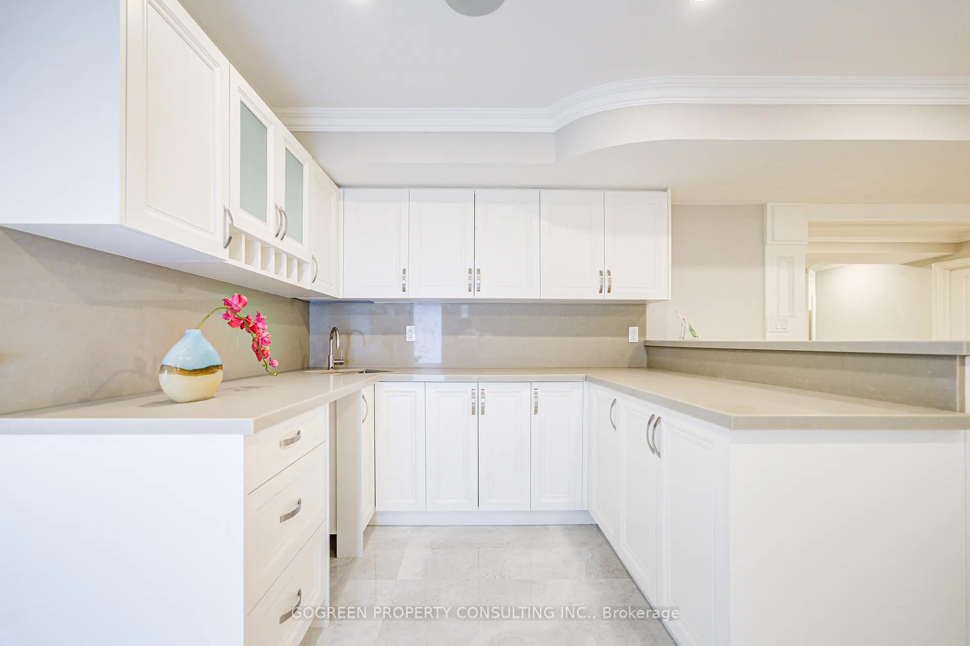 Photo 31 of 329 Paliser Crescent, Richmond Hill, Harding — HOMEH