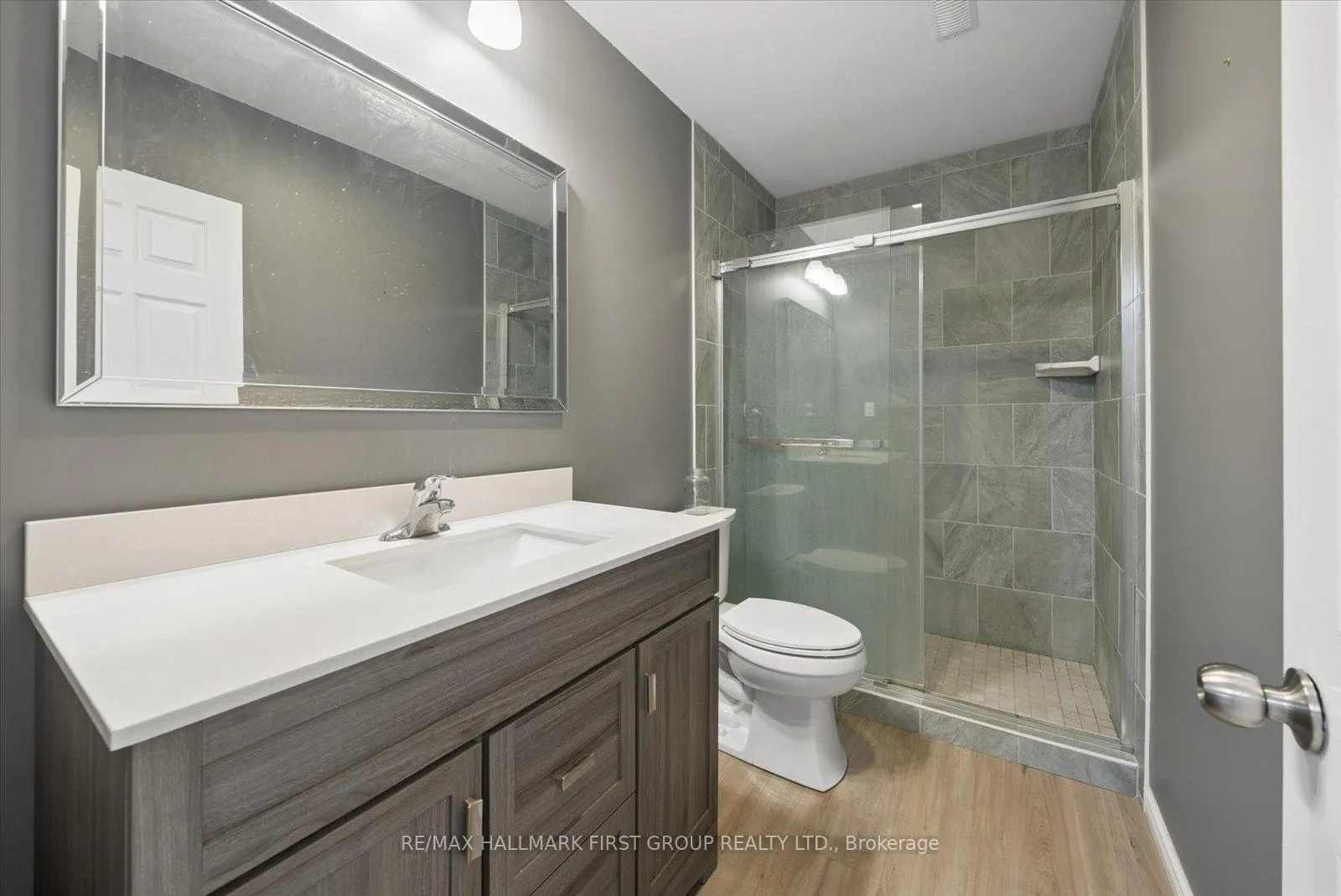 Photo 17 of 2511 Bensfort Road, Peterborough, Ashburnham Ward 4 — HOMEH