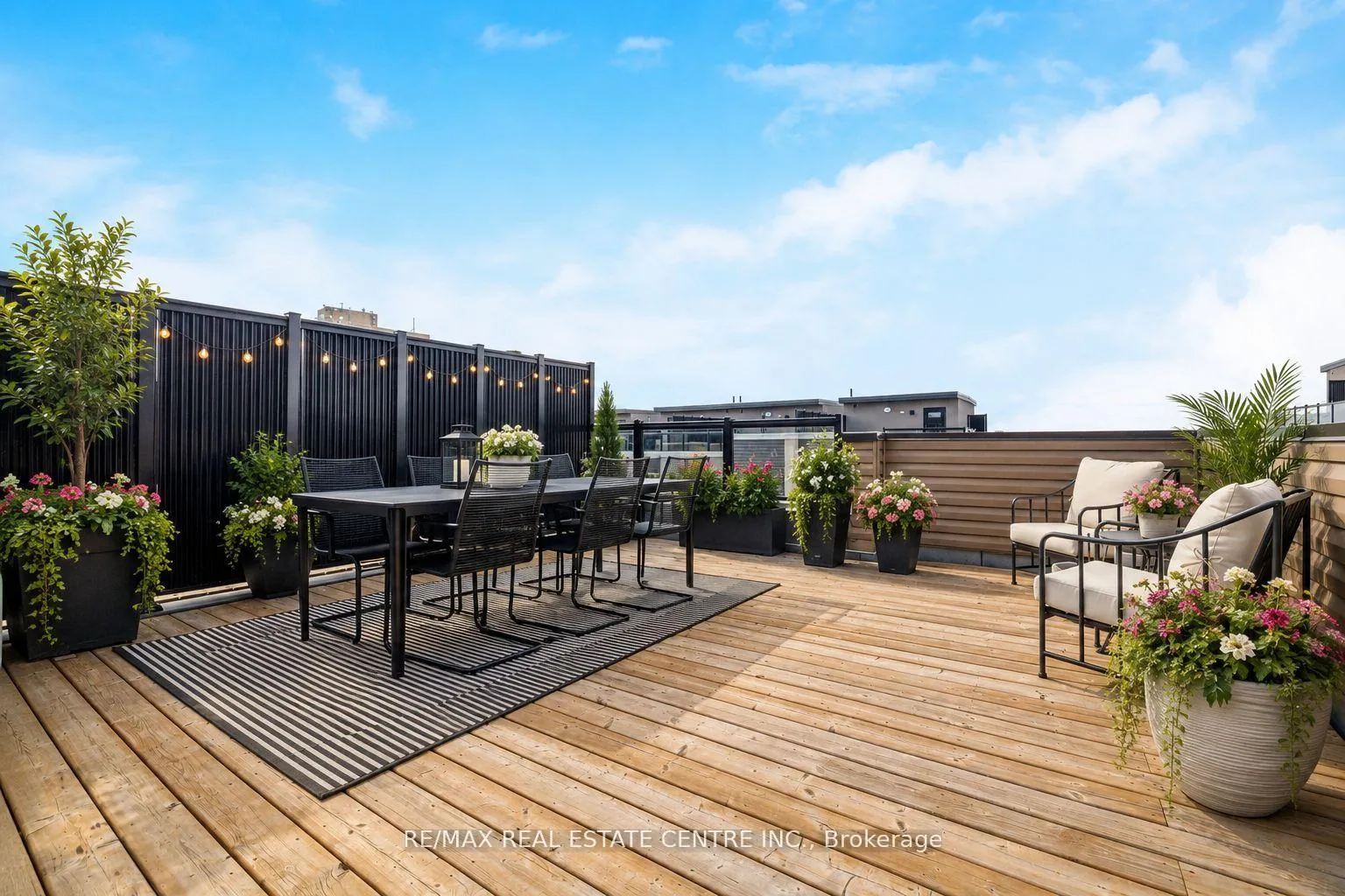 Front of Unit 18, 3409 Ridgeway Drive