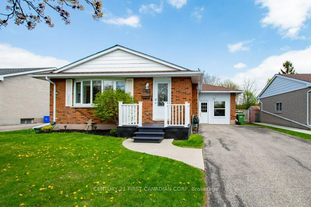 Photo 7 of 108 Lawrence Avenue, St. Thomas — HOMEH