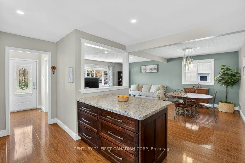 Photo 13 of 108 Lawrence Avenue, St. Thomas — HOMEH