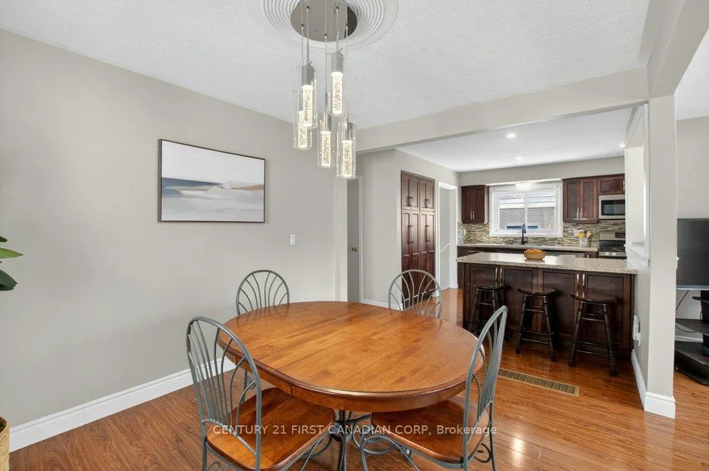 Photo 14 of 108 Lawrence Avenue, St. Thomas — HOMEH