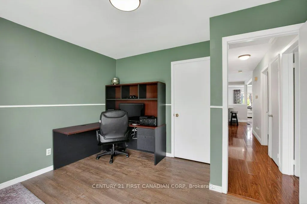 Photo 18 of 108 Lawrence Avenue, St. Thomas — HOMEH