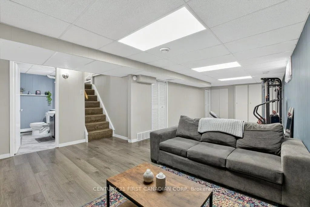 Photo 26 of 108 Lawrence Avenue, St. Thomas — HOMEH
