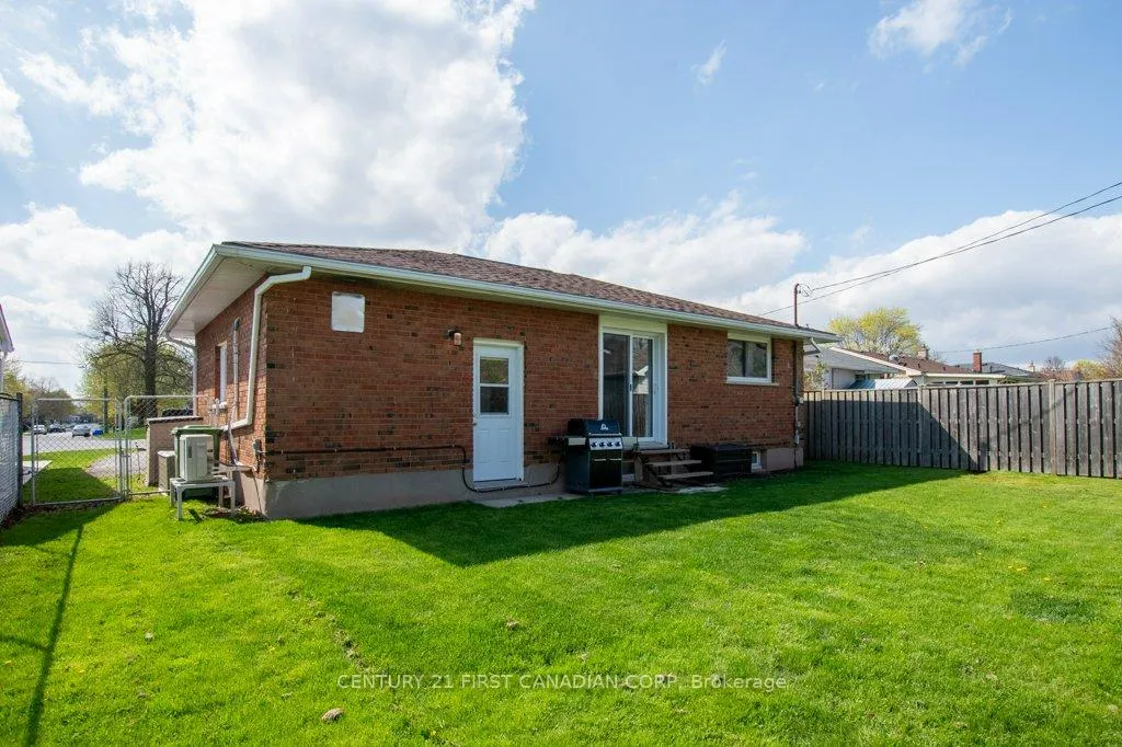 Photo 37 of 108 Lawrence Avenue, St. Thomas — HOMEH