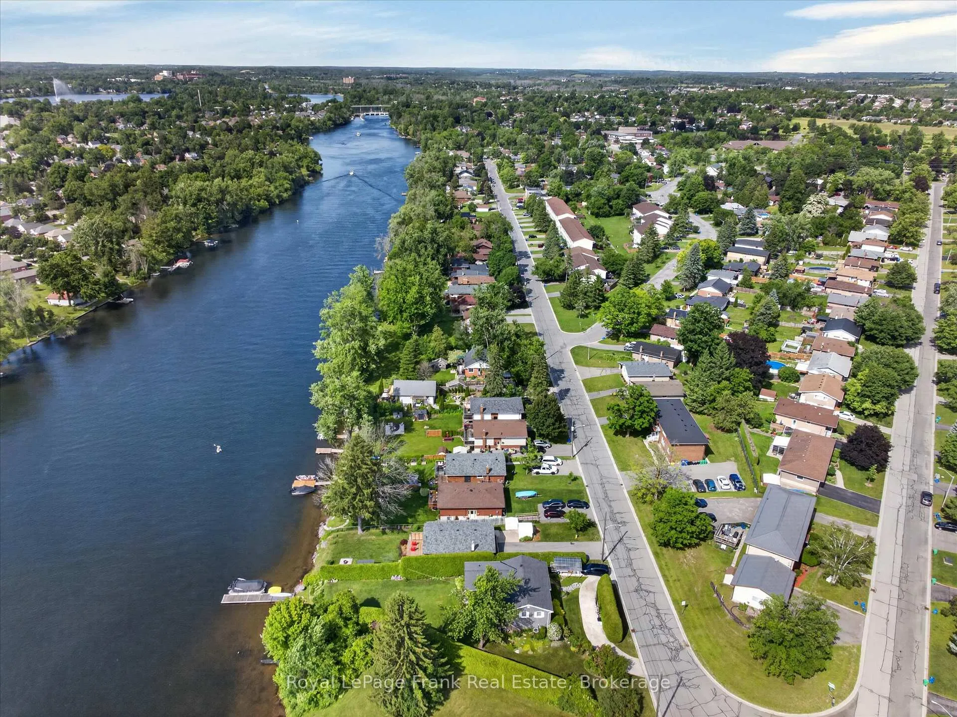 Photo 42 of 314 Sherin Avenue, Peterborough, Ashburnham Ward 4 — HOMEH