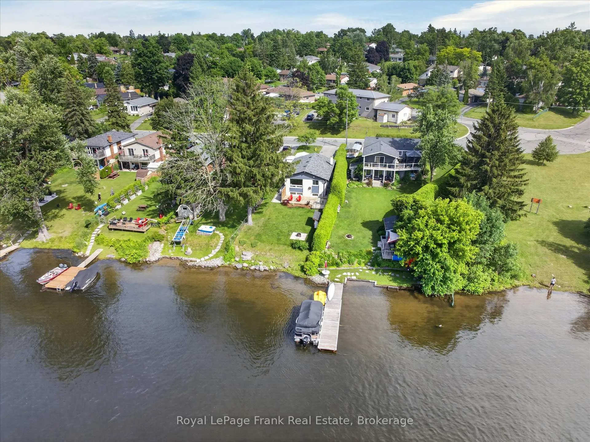 Photo 44 of 314 Sherin Avenue, Peterborough, Ashburnham Ward 4 — HOMEH