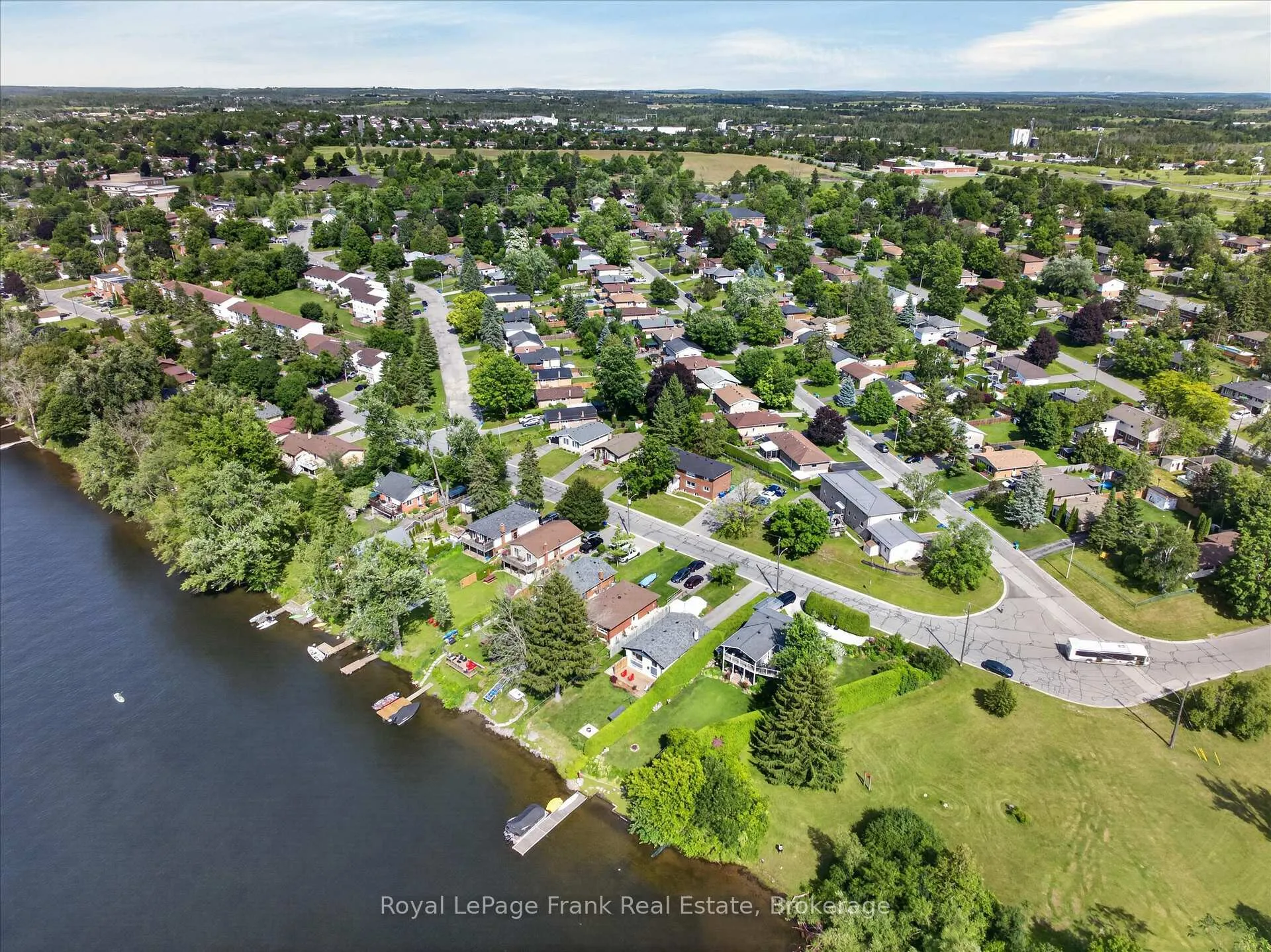Photo 46 of 314 Sherin Avenue, Peterborough, Ashburnham Ward 4 — HOMEH