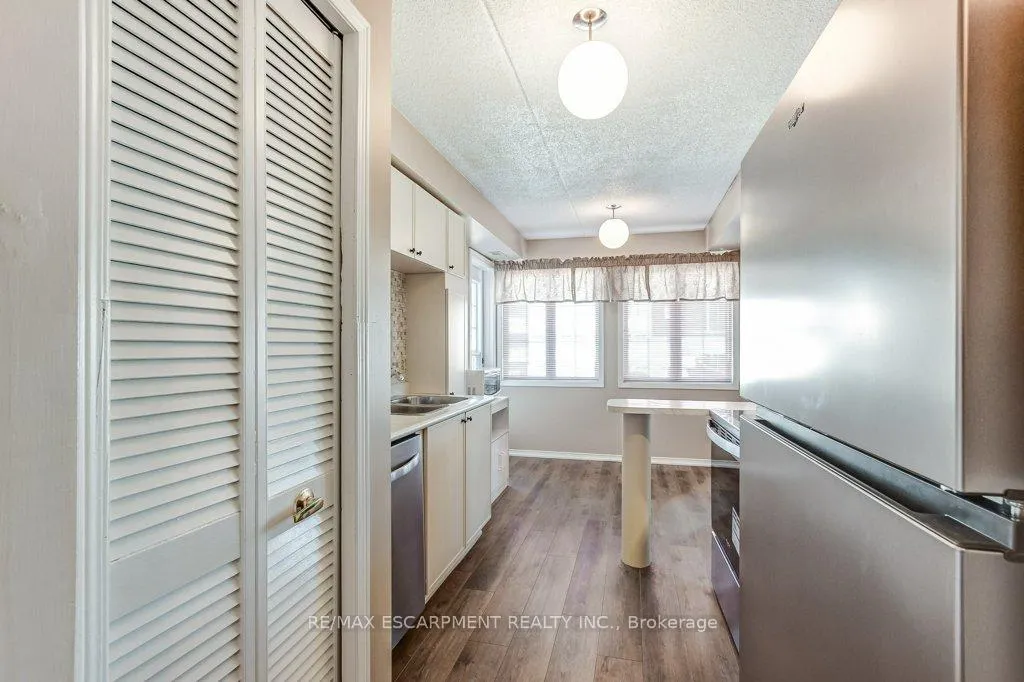 Photo 20 of Unit 203, 500 Silverbirch Boulevard, Hamilton, Villages of Glancaster — HOMEH