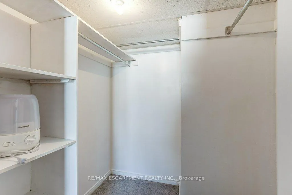 Photo 25 of Unit 203, 500 Silverbirch Boulevard, Hamilton, Villages of Glancaster — HOMEH
