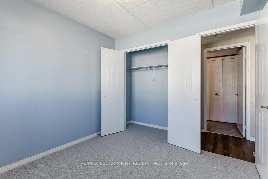Photo 29 of Unit 203, 500 Silverbirch Boulevard, Hamilton, Villages of Glancaster — HOMEH
